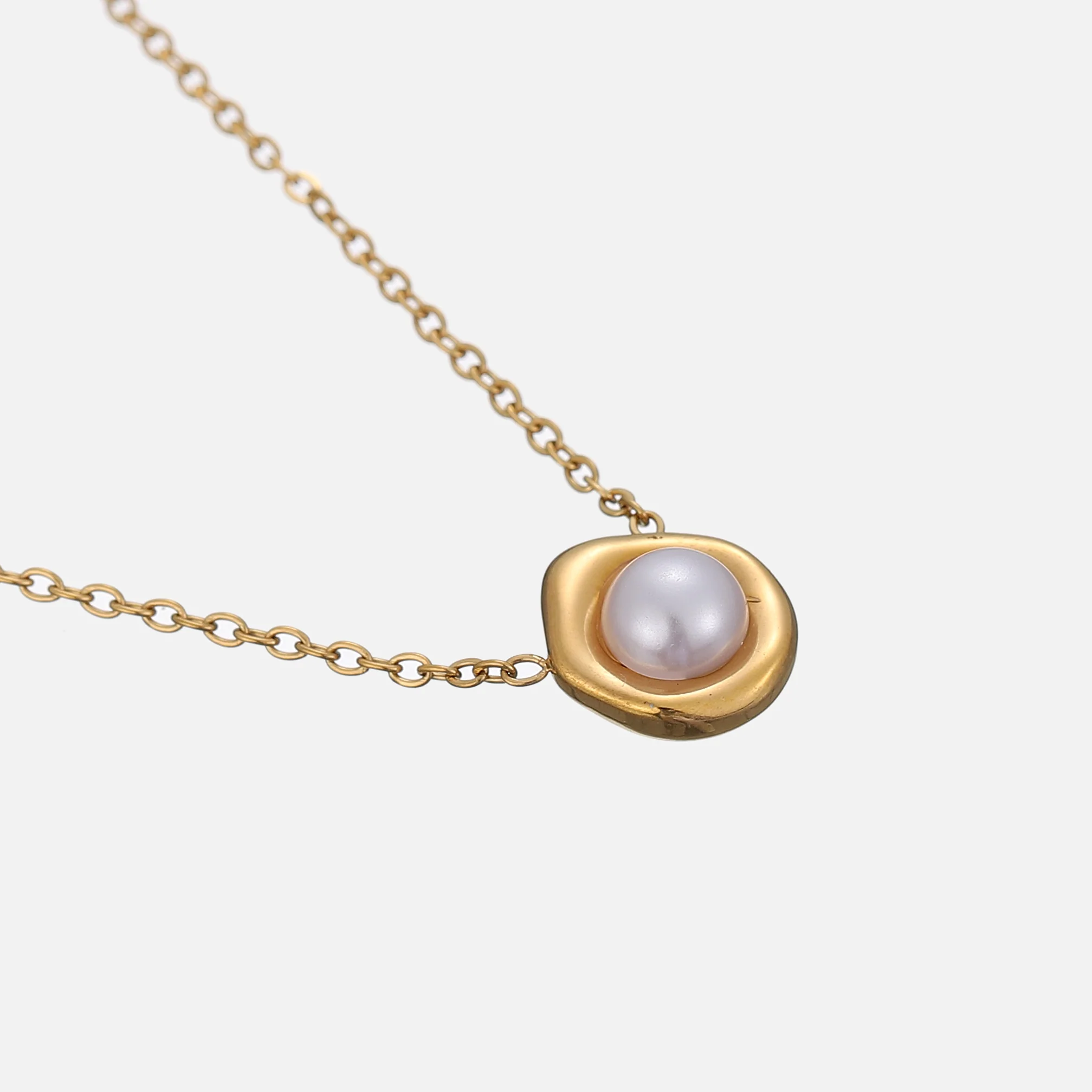 Isa Necklace - Image 2
